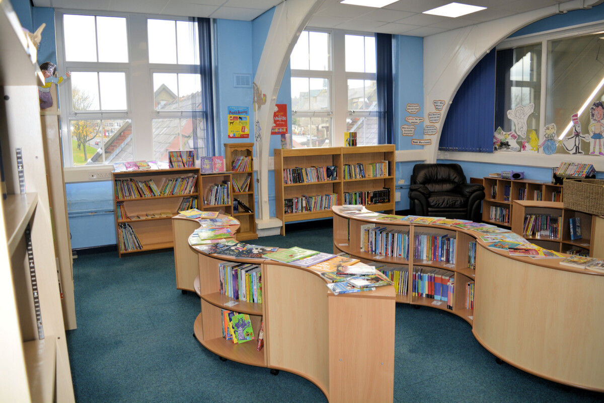 junior-school-library